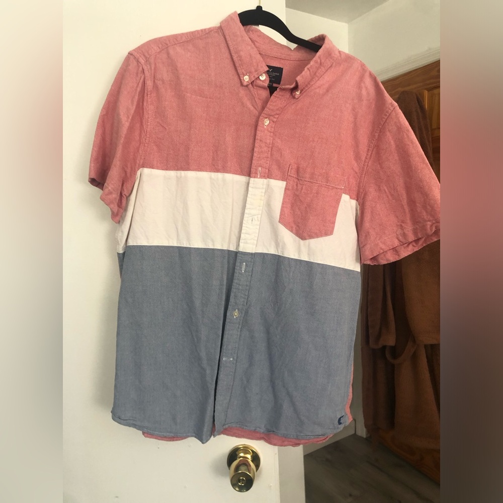 Colorblock Short-Sleeve Button-Up Shirt - Coral, White & Light Blue